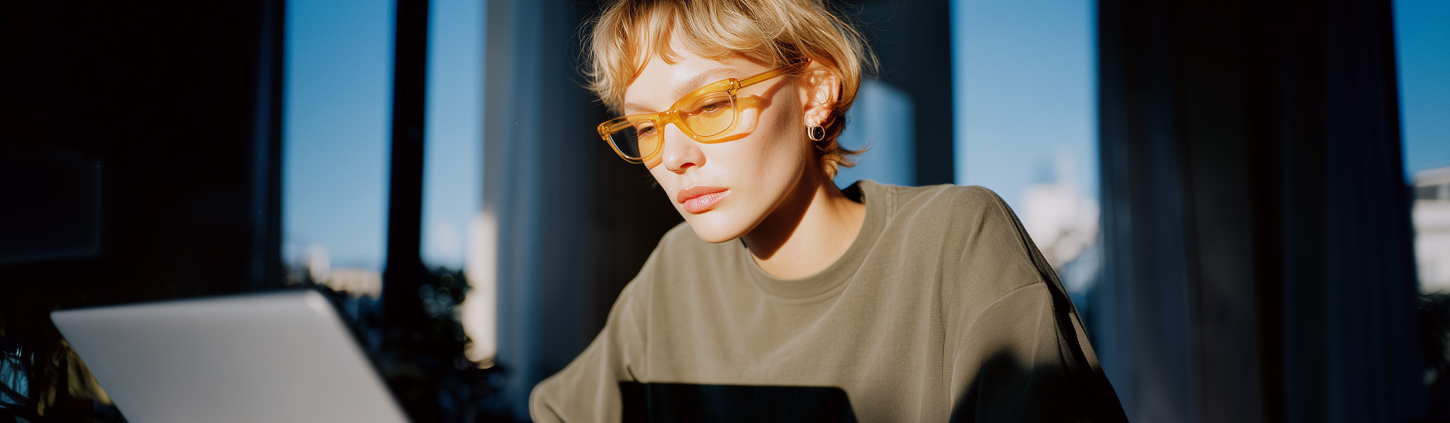 Internet Banking acces 24/24 conturi online