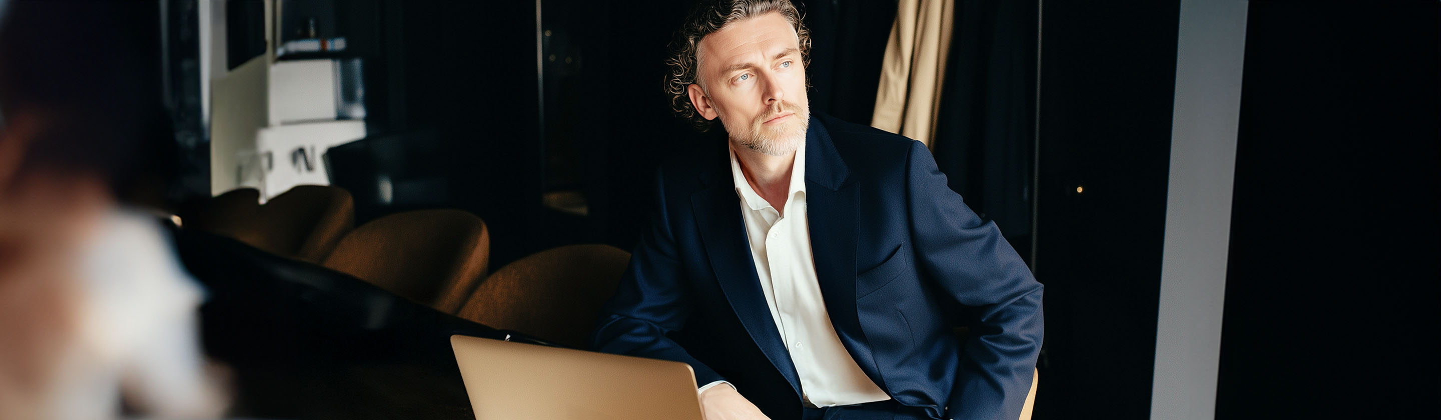 Web banking for companies 24/7 access online account management